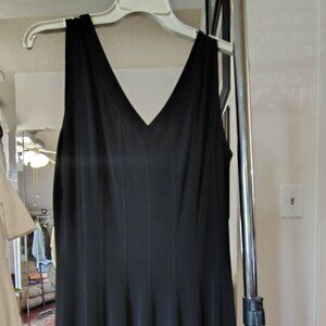 Shape fx Brand | Black Color | Sleeveless Dress | V-neck | Knee length | Size M